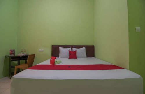 Purwokerto Hotel | RedDoorz near Kampus UMP Purwokerto