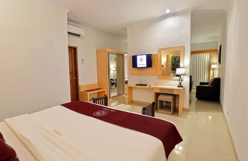 Dyanapura Hotel | Puri Saron Seminyak