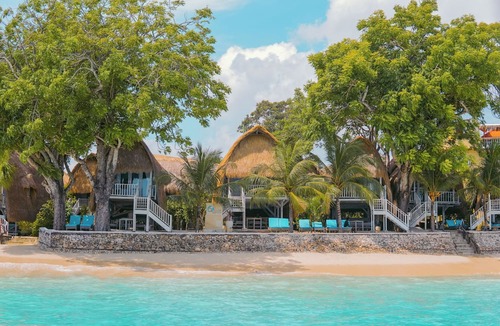 Mushroom Bay Hotel | Hai Tide Beach Resort