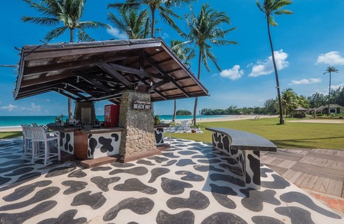 Lagoi Hotel | Mayang Sari Beach Resort