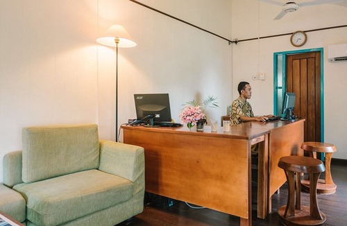 Lagoi Hotel | Nirwana Beach Club