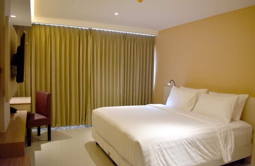 Tasikmalaya Hotel | Grand Metro Hotel Tasikmalaya