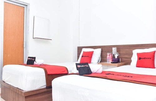 Catur Tunggal Hotel | RedDoorz near UGM 3