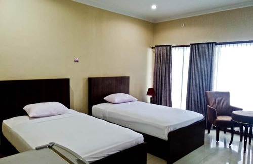 Baubau Hotel | Nirwana Buton Villa