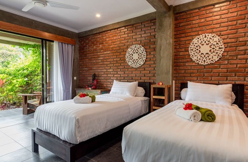 Kayu Putih Hotel | Alamanda Lovina