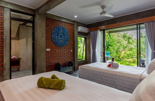 Kayu Putih Hotel | Alamanda Lovina