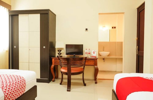Pogung Lor Hotel | OYO 441 Namira Hotel Syariah