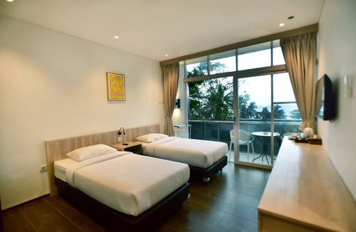 Purbayani Hotel | Negla Beach Villa