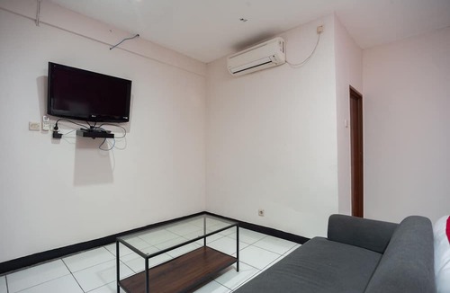 Gading House | RedDoorz Plus near Mall Kelapa Gading