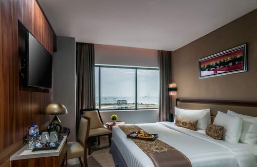 Makassar Hotel | Arthama Hotels Losari Makassar