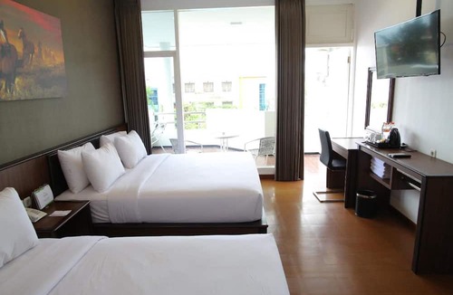 Oro Oro Ombo Hotel | Samara Resort