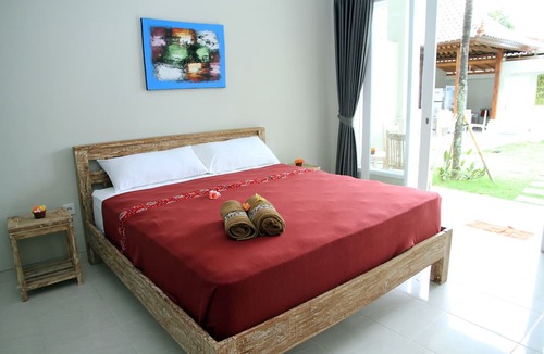 Padonan House | Asung Guesthouse