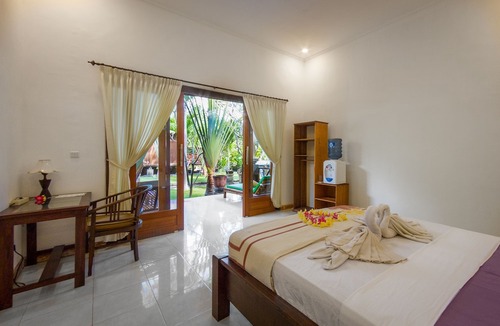 Purwakerti Hotel | Amed Oasis