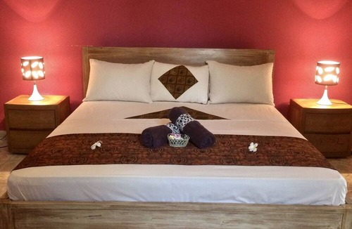 Pleret House | Ada Waktu Homestay