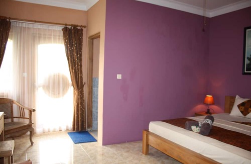 Pleret House | Ada Waktu Homestay