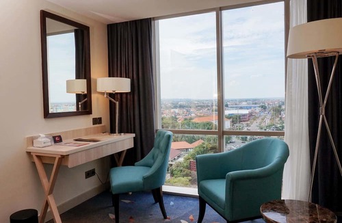 Semarang Hotel | Louis Kienne Hotel Pandanaran