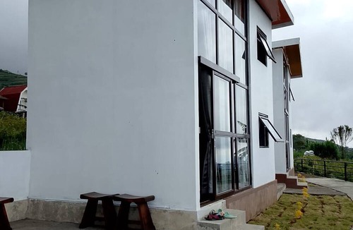 Banjarasri Hotel | Krincing Hills Cabin
