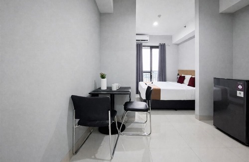 South Tangerang Apartment | Classic And Homey Gray Studio At Apartment The Ayoma