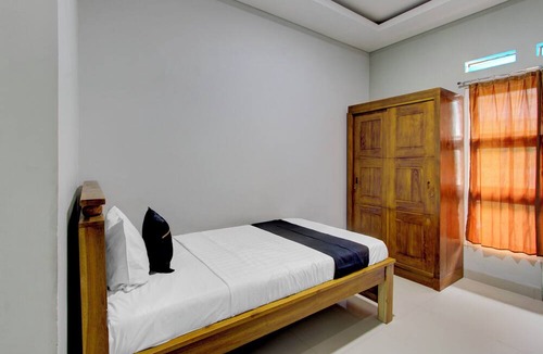 Semarang Hotel | Hotel O House Of Fosil Syariah