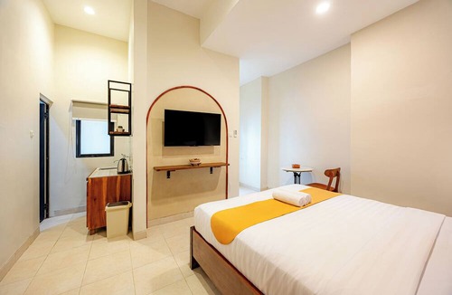 Bukit Hotel | Cove Chara