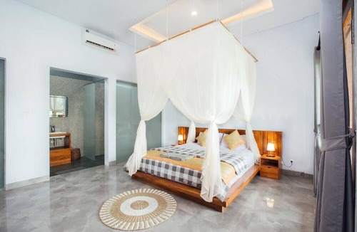 Sayan Hotel | Rana Suite