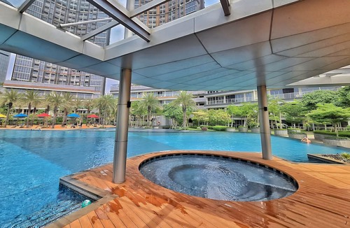Pantai Indah Kapuk Apartment | By The Cove By SanLiving- 3BR - PIK