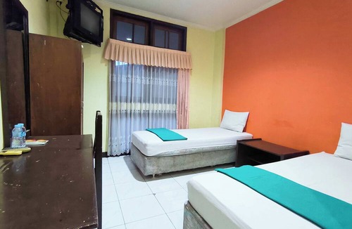 Semarang Hotel | Hotel Pattimura powered by Cocotel