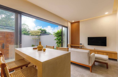 By Pass Ngurah Rai Villa | Terra House B1