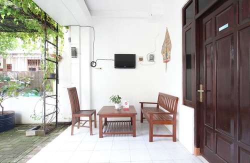 Banaran Hotel | OYO 95108 Nareswari Homestay Syariah