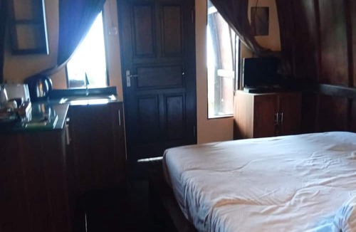 Pemogan Hotel | OYO 95104 Lisa Homestay