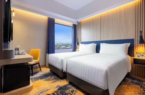 Dinoyo Hotel | Aston Malang Hotel & Conference Center