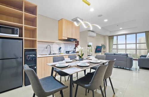 Kebayoran Lama Apartment | Suvin by Kozystay - Pondok Indah