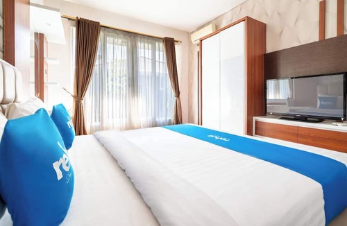 Bandung Hotel | Rehat at Villa Golf Island Dago Resort I