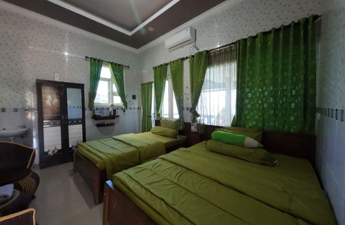 Bawean Island Hotel | FATHIN HOTEL BAWEAN SYARIAH