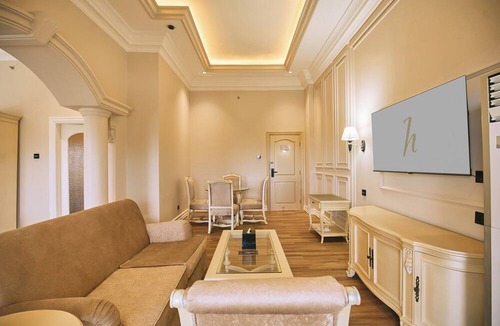Cipanas Hotel | Horison Resort Tulip Puncak