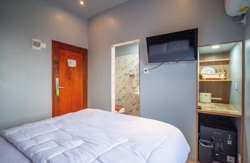 Sunset Road Hotel | Hotel Dakozi Living