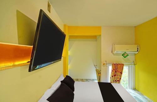 Kampung Bali Hotel | OYO 94764 Syariah KamarGue