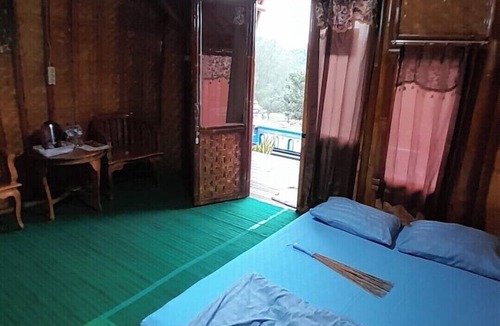 Malang Hotel | Pondok Indah At Teluk Asmara Beach