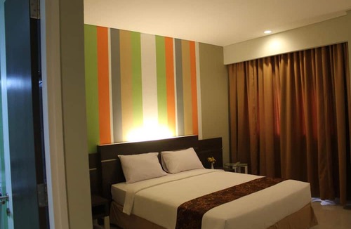 Solo City Centre Hotel | Pose in Solo by Wstay