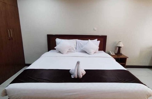 Fak-Fak Hotel | Hotel Grand Papua Fakfak