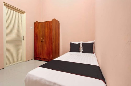Sukaradja Hotel | Hotel O Guesthouse Alun Alun Purwokerto
