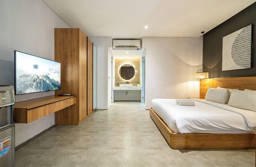 Sunset Road Hotel | Forseti Athena by ARM One Hundred