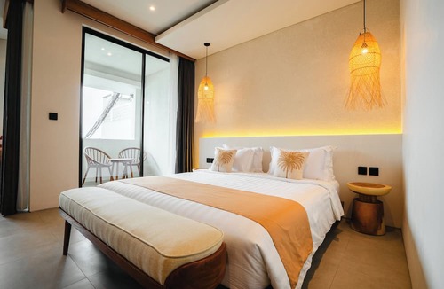 Batu Bolong Hotel | NOVO CANGGU