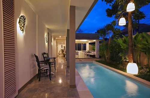 Petitenget Hotel | The Kanjeng Suites Petitenget