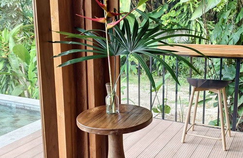 Bangunjiwo Hotel | Lotus Forest Houses