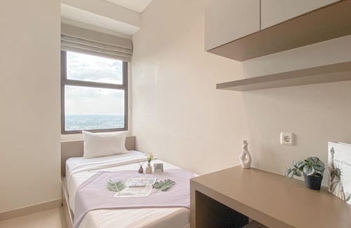 Depok Apartment | Modern Look And Cozy 2Br Apartment Transpark Cibubur