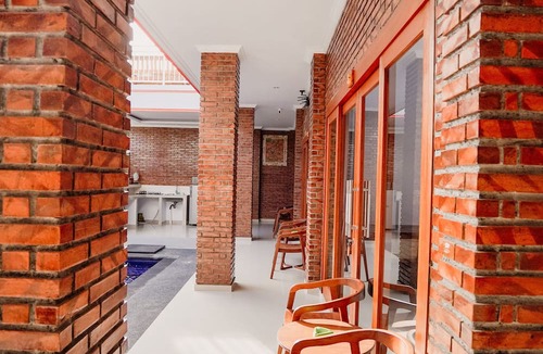 Batu Bolong Hotel | Pondok Yogi Guest House Canggu