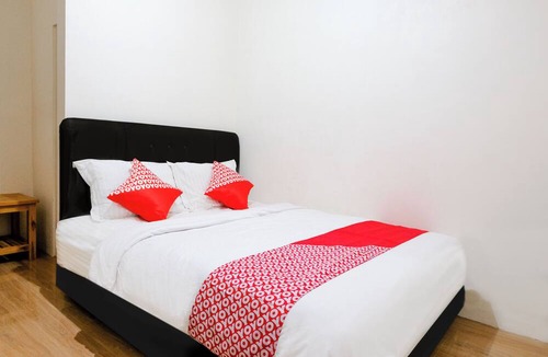 Blimbing Hotel | Hotel O D&a Guesthouse Syariah And Rent Car