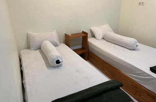 Waisai House | Rara Guest House Raja Ampat