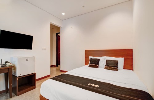 Cilandak Hotel | Collection O near MRT Cipete Raya formerly Terogong Sembilan